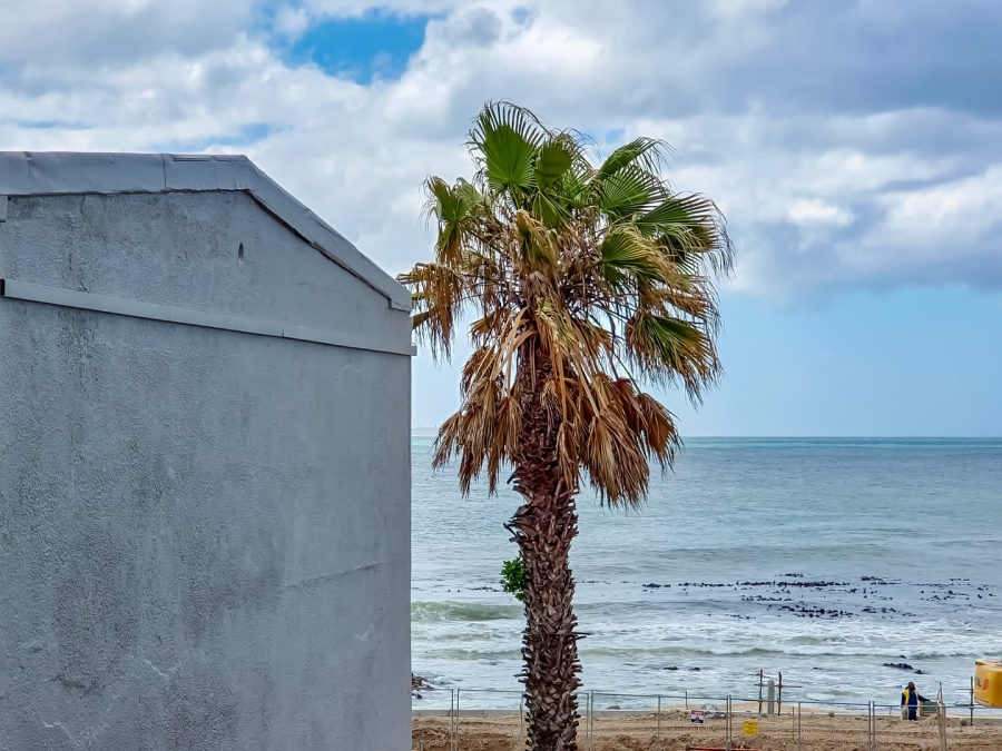 1 Bedroom Property for Sale in Mouille Point Western Cape